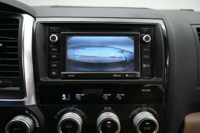 Used 2018 Shoreline Mist Toyota Platinum image 25