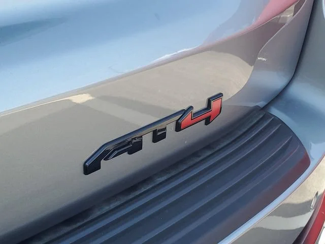 Used 2026 Sterling Metallic GMC AT4 Ultimate image 36