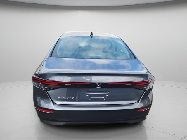 New 2026 Meteorite Gray Metallic Honda SE image 6
