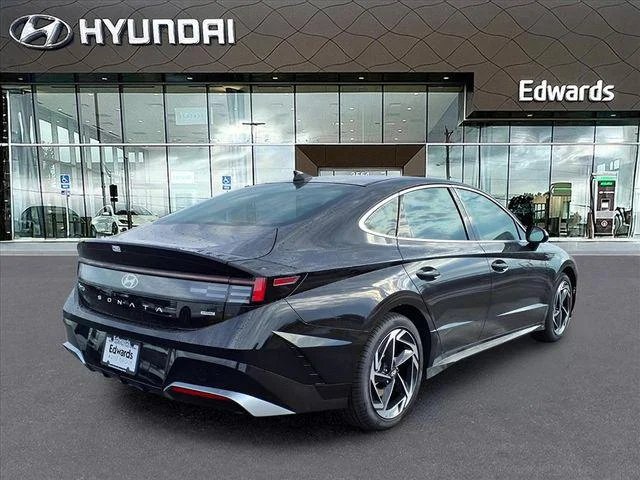 New 2026 Black Hyundai SEL Sport image 6