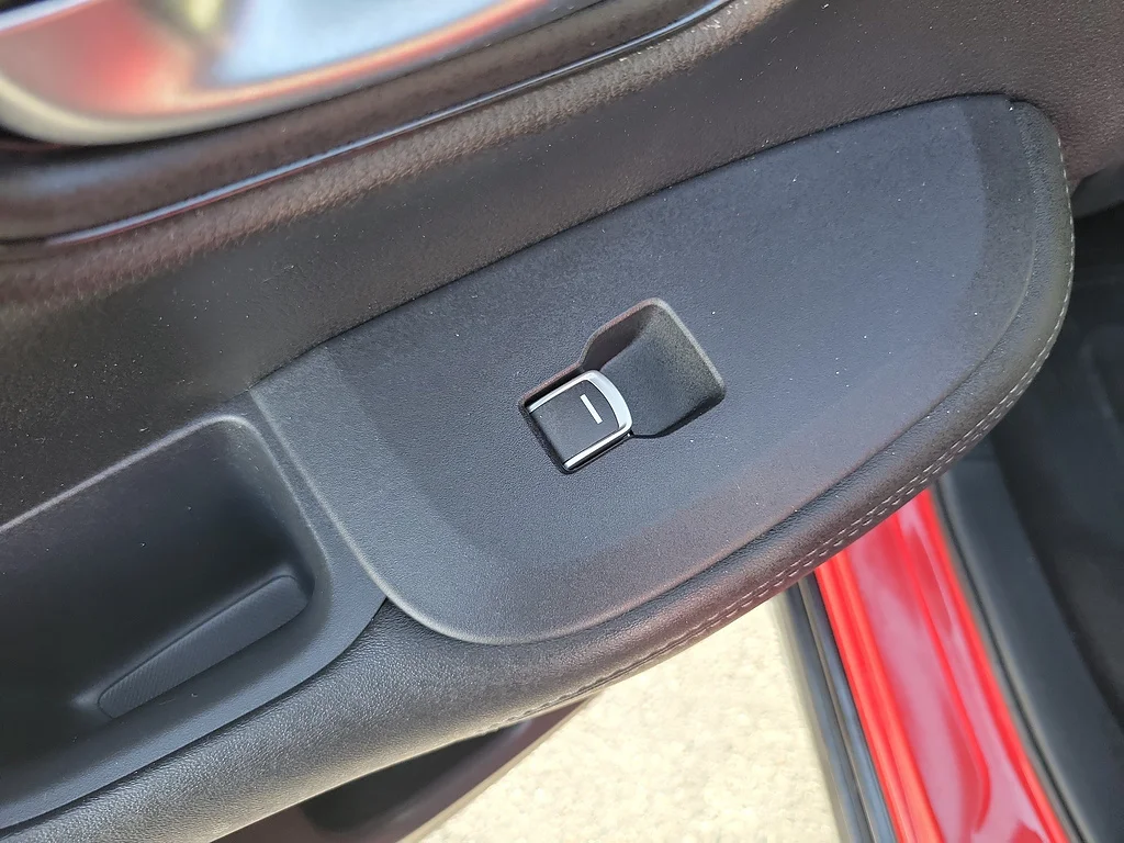 Certified Used 2025 Milano Red Honda EX-L image 14