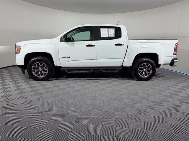 Certified Used 2022 White GMC AT4 w/Cloth image 4