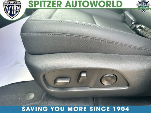New 2027 Sterling Gray Metallic Chevrolet LT image 36