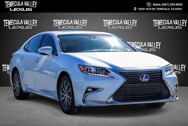 2018 Lexus ES 300h