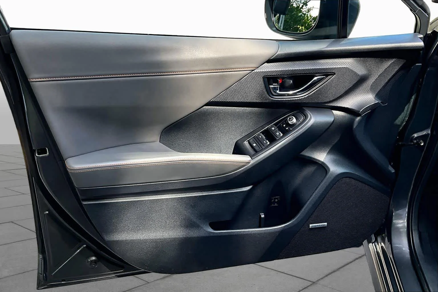 Used 2024 Magnetite Gray Metallic Subaru Limited image 21
