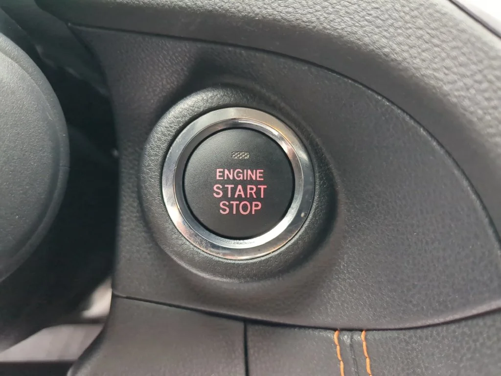 Used 2019 Blue Subaru 2.0i Limited image 30