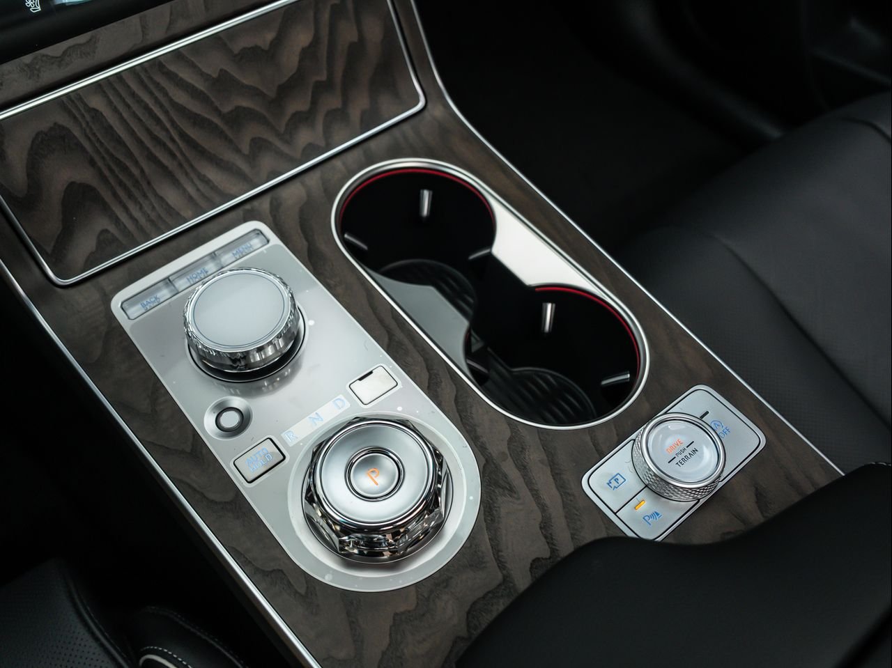 New 2026 Vik Black Genesis 2.5T PRESTIGE image 24