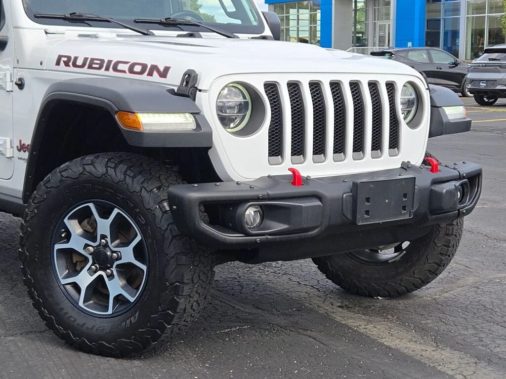Used 2019 White Jeep Unlimited Rubicon image 2