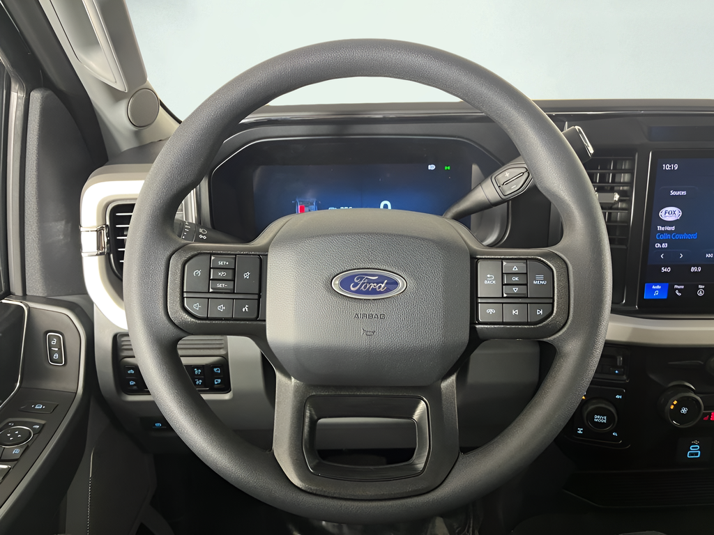 2026 Ford F-350 Super Duty XLT - Photo 17