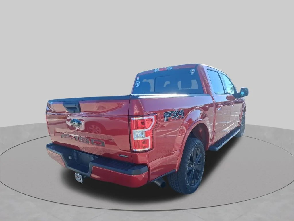 Used 2020 Red Ford XLT image 8
