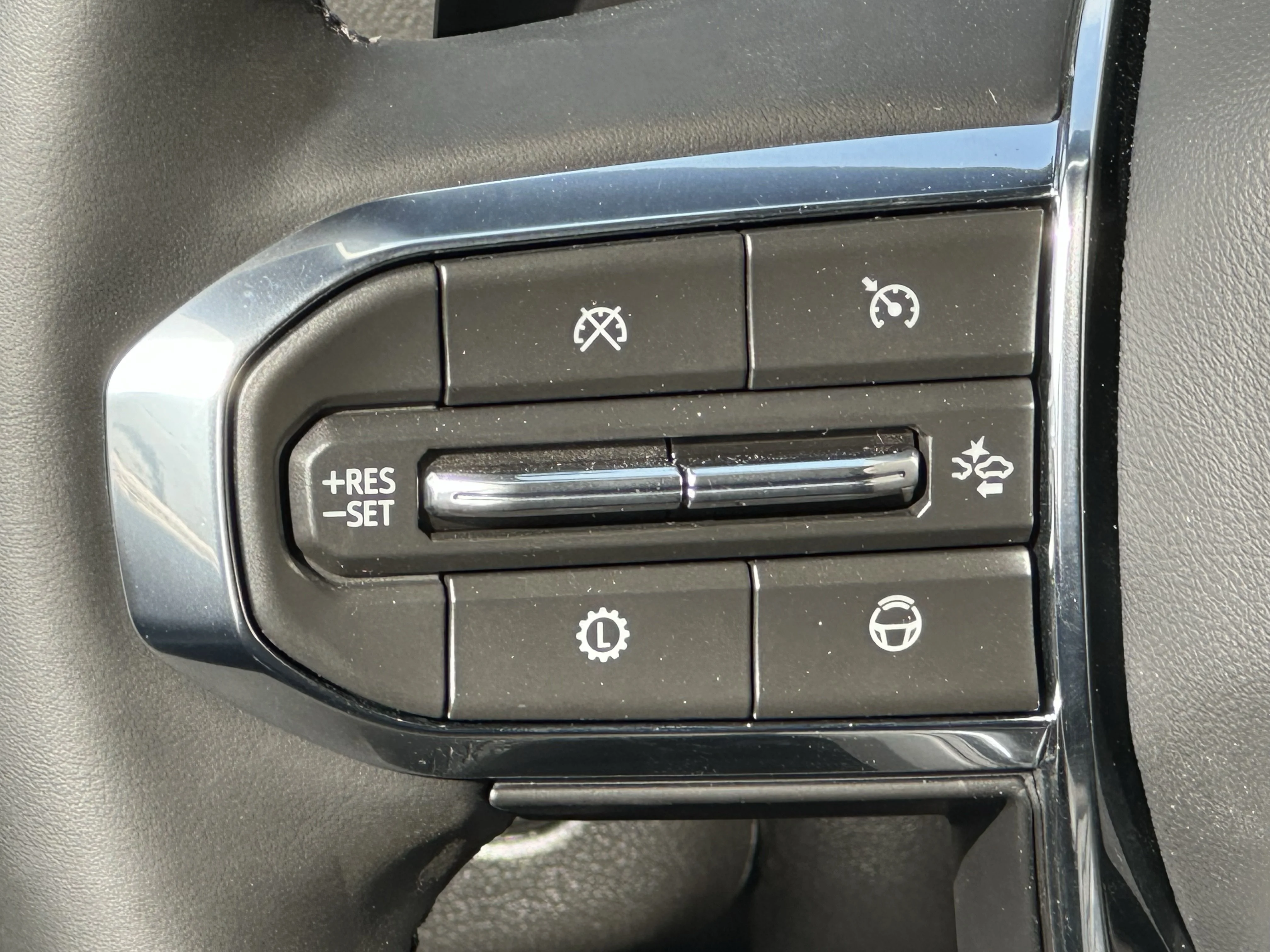 New 2026 Summit White GMC Denali image 12