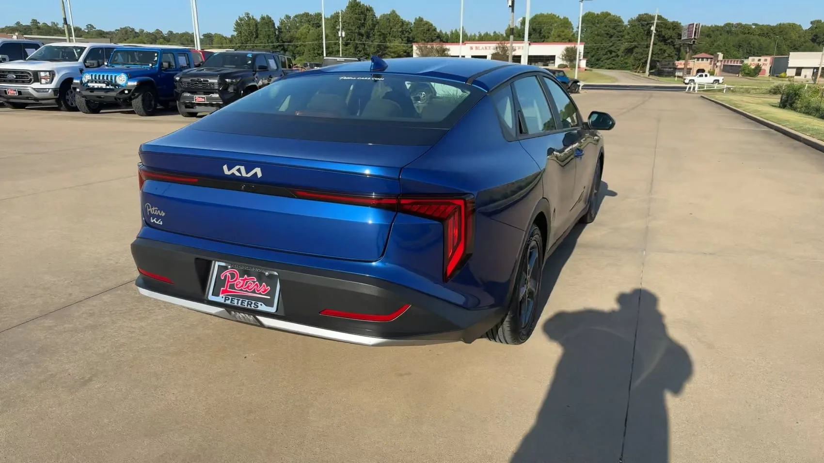 Used 2025 Deep Sea Blue Kia LXS image 7