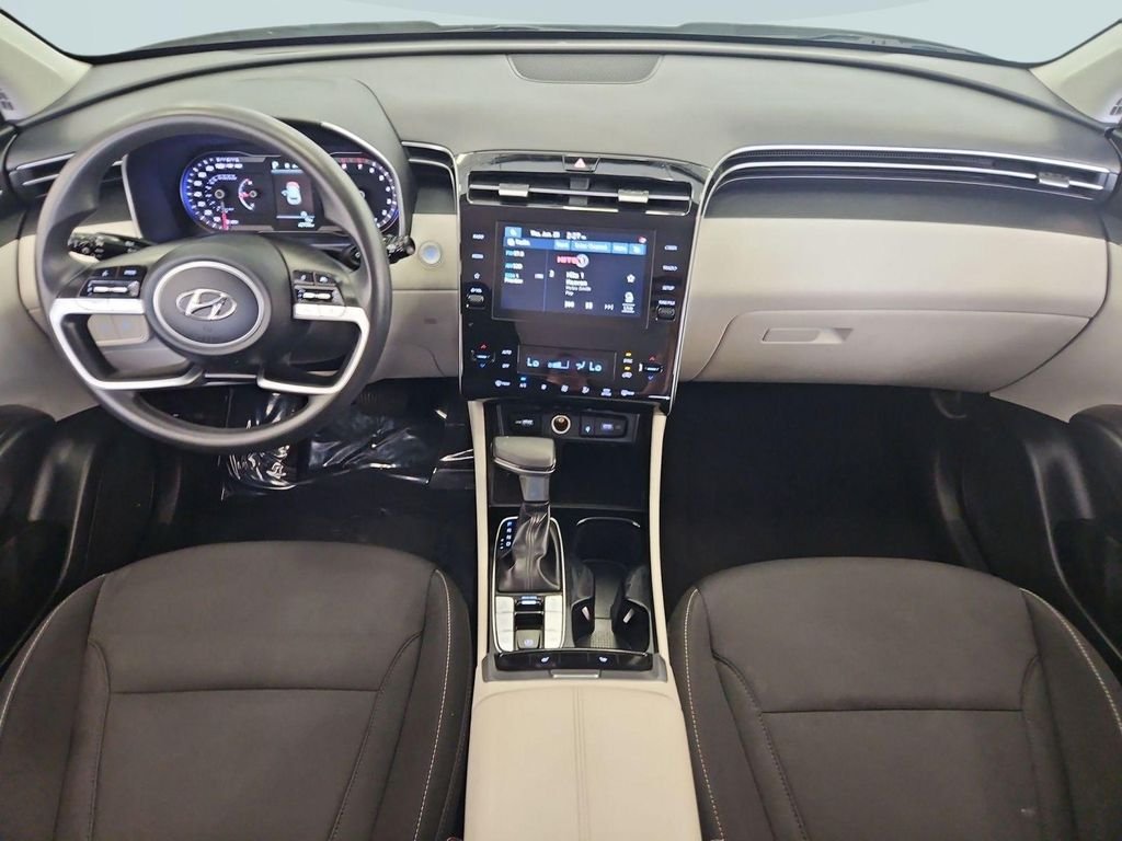 Used 2024 Silver Hyundai SEL image 22