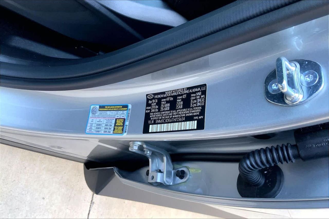 New 2026 Shimmering Silver Hyundai SEL Premium FWD image 19