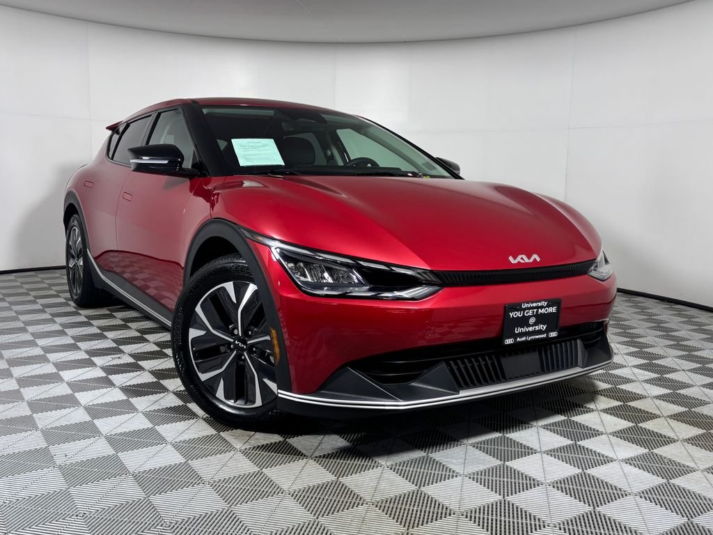2024 Kia EV6 Light L/R AWD's photo