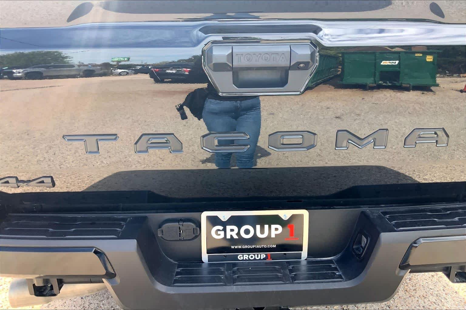 Used 2026 Black Toyota SR5 image 10