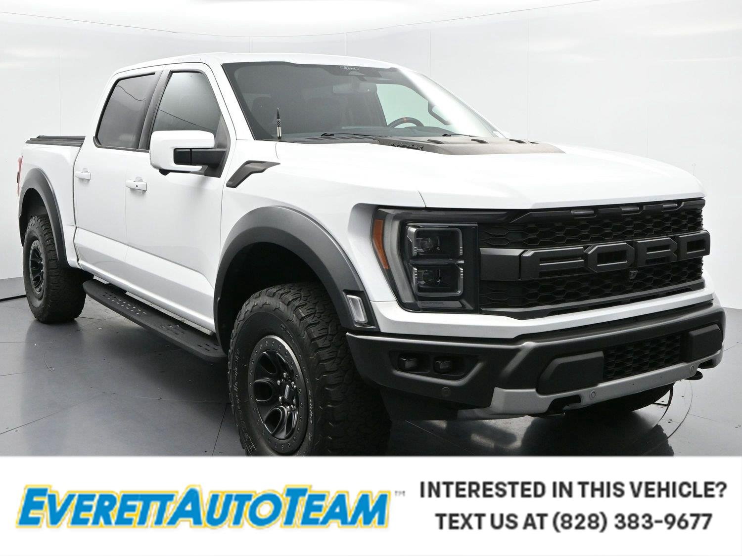 2022 Ford F-150 Raptor SuperCrew 4WD