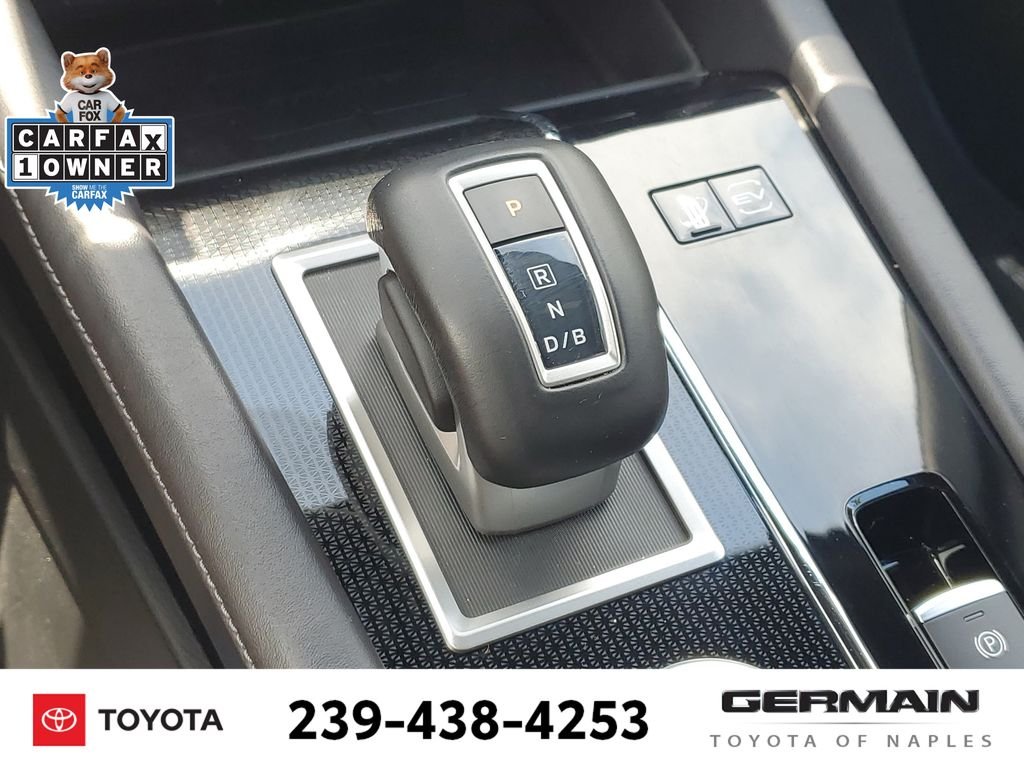 Used 2025 Black Mitsubishi SEL Black Edition image 26