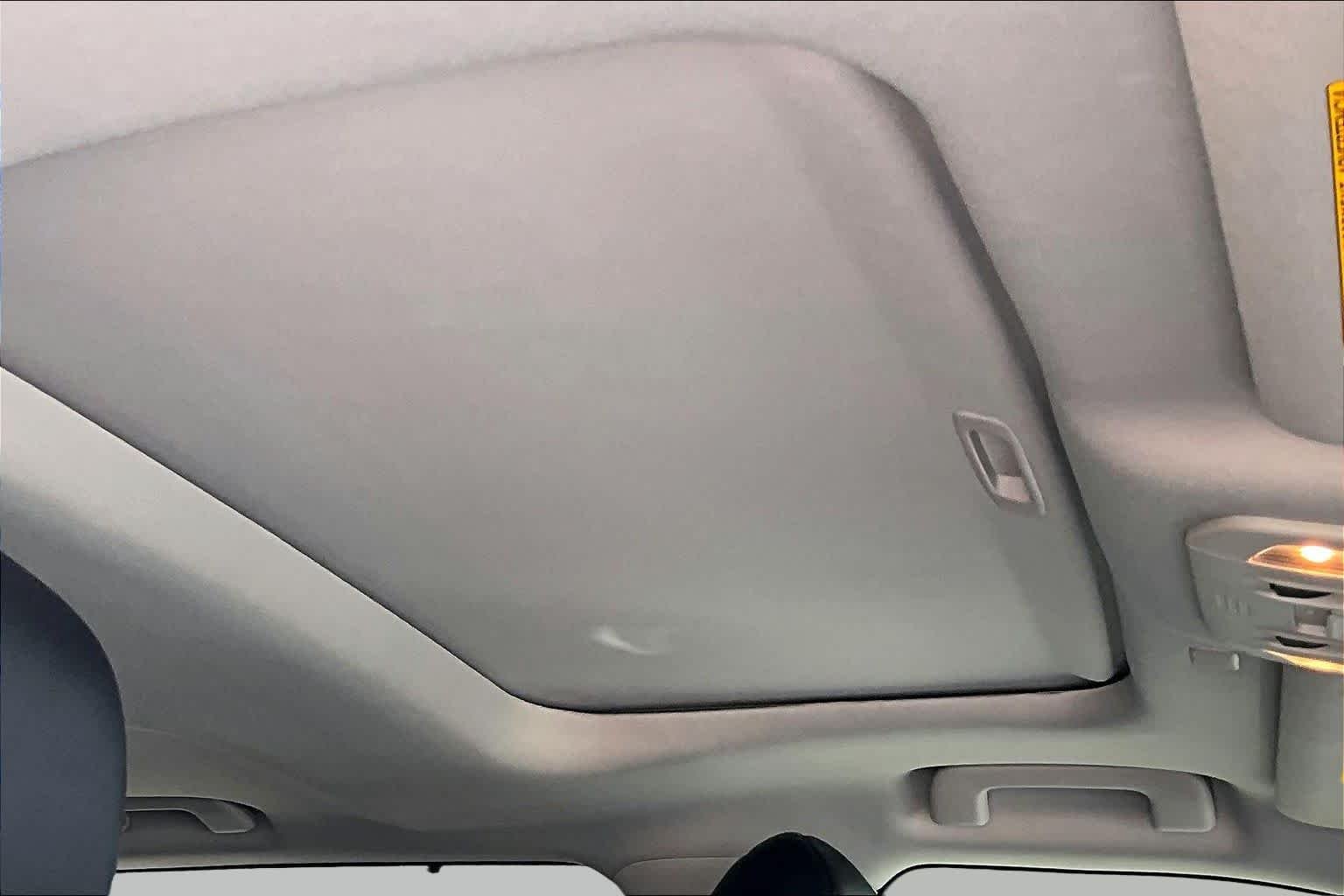 Used 2021 Blizzard Pearl Toyota XLE image 14