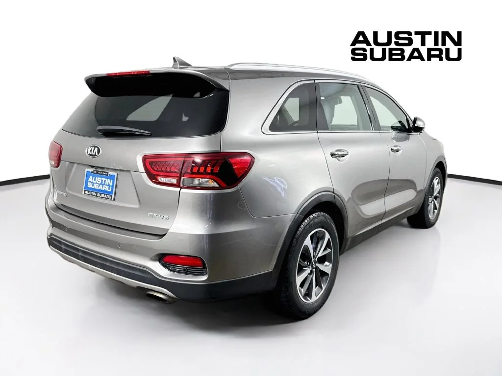 Used 2019 Silver Kia EX image 7