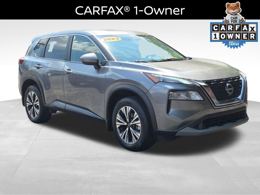 Certified Used 2023 Gun Metallic Nissan SV image 5