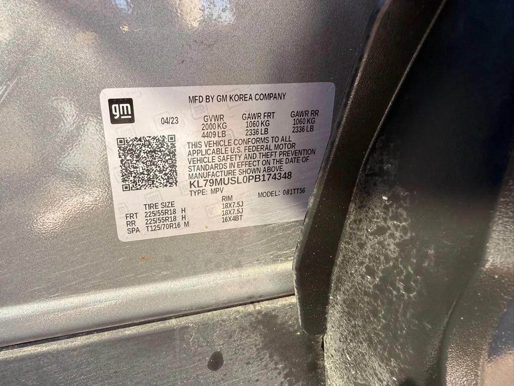 Used 2023 Gray Chevrolet RS image 27