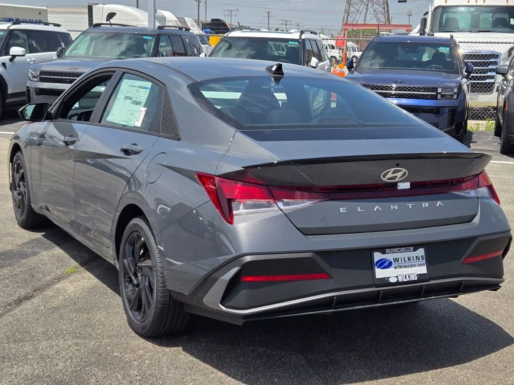 New 2026 Gray Hyundai SEL Sport image 12