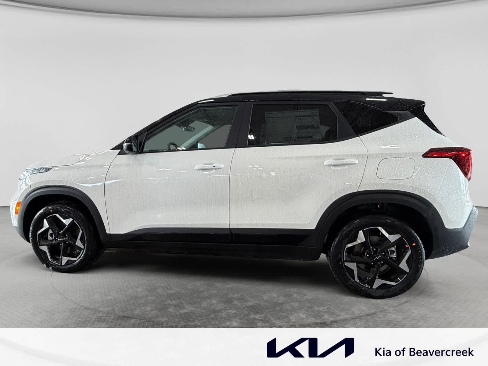 New 2026 Clear White/Black Roof Kia S image 8