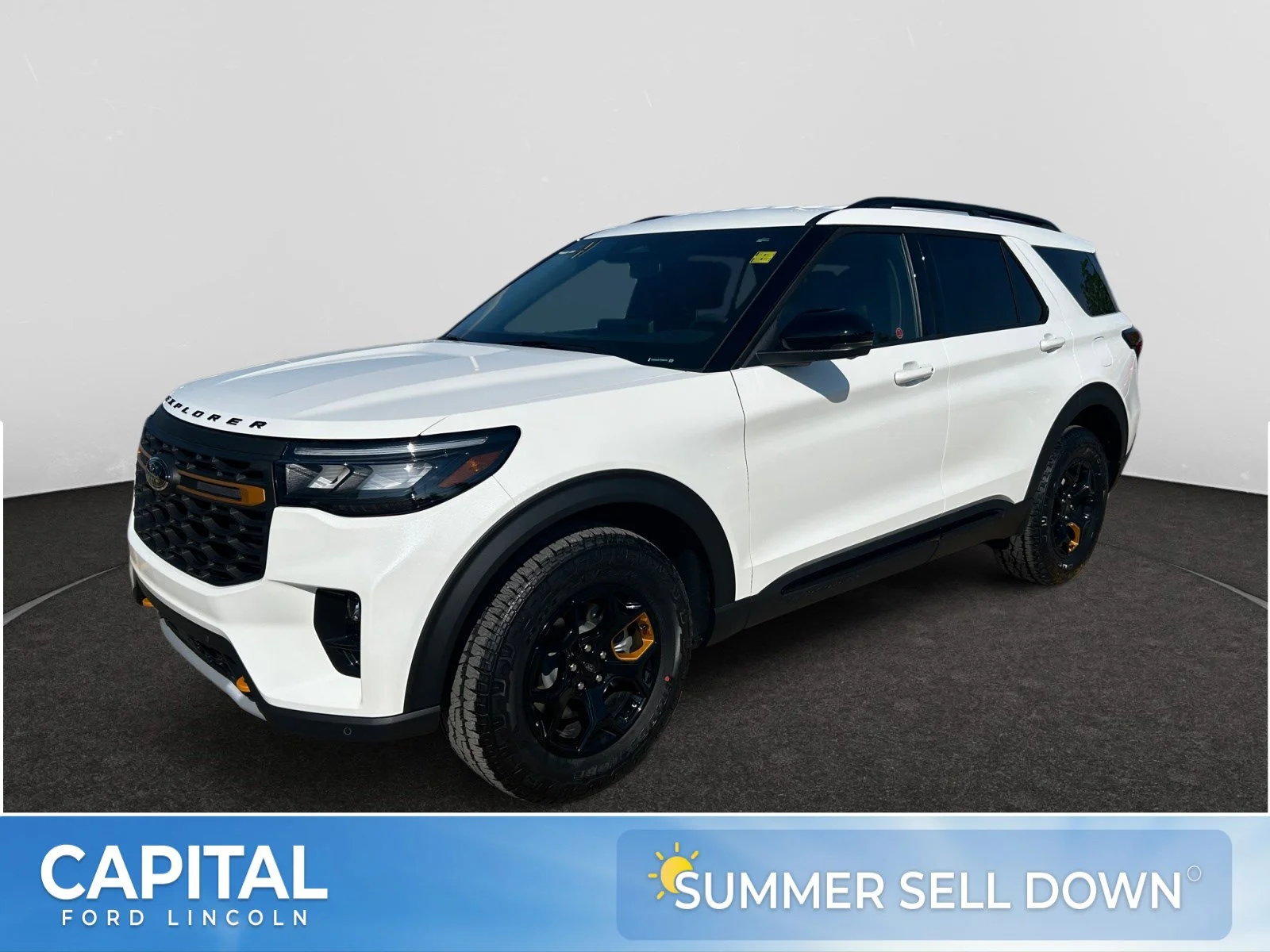 New 2026 Star White Metallic Tri-Coat Ford Tremor image 1