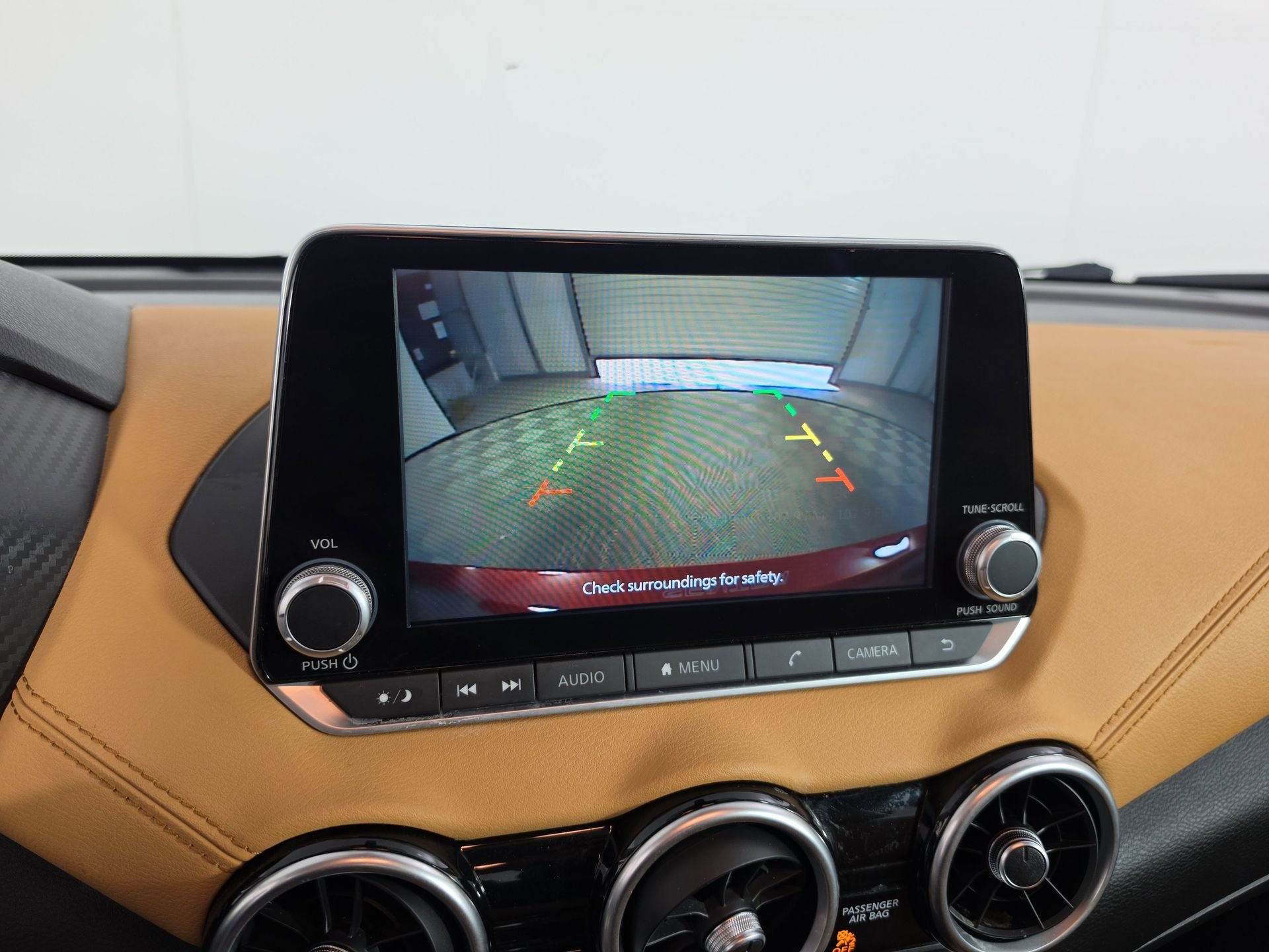 Used 2022 Red Nissan SV image 27