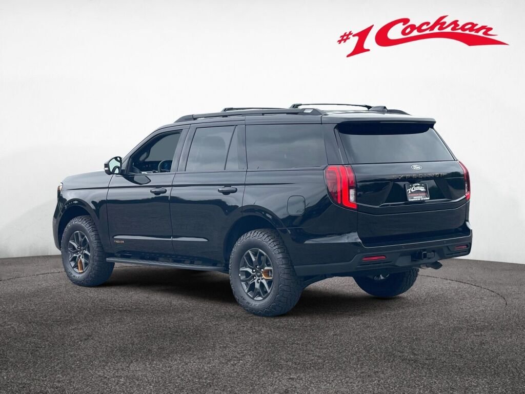New 2027 Agate Black Metallic Ford Tremor image 4