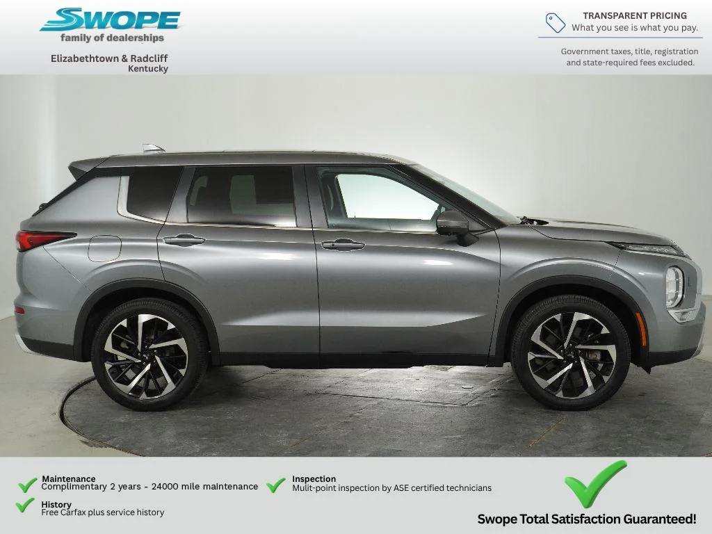 Used 2023 Mercury Gray Metallic Mitsubishi SE image 2