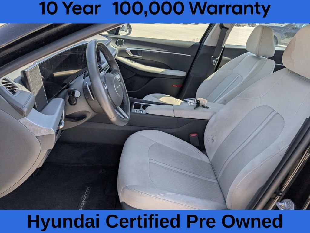 Certified Used 2025 Black Hyundai SEL Convenience image 19