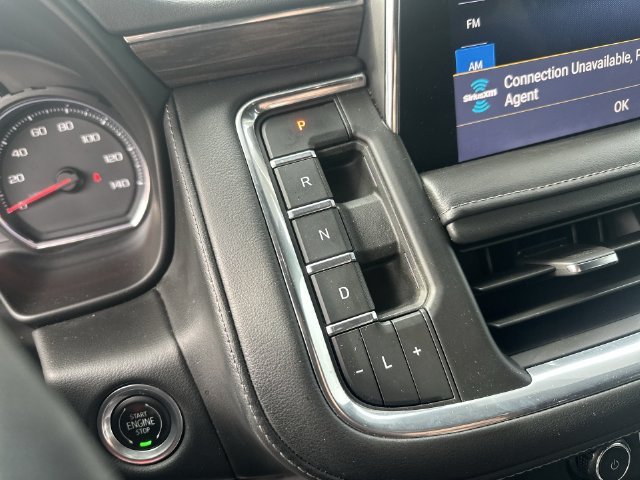 Used 2021 Gray Chevrolet Z71 image 31