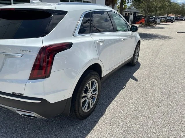 Used 2023 White Cadillac Premium Luxury image 5