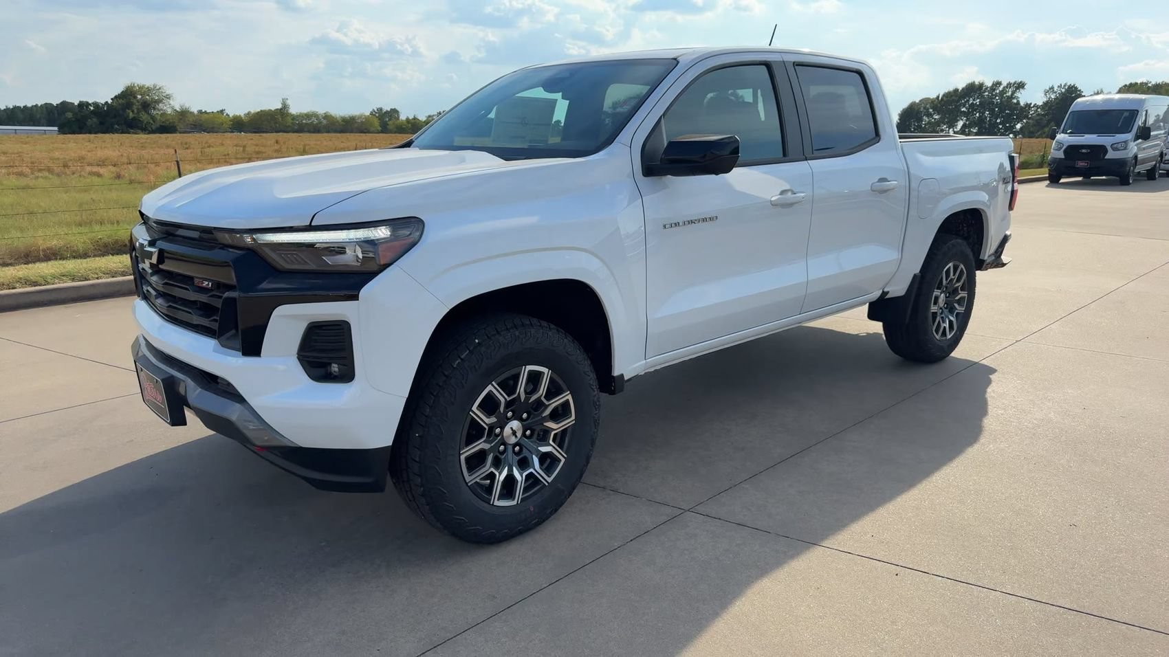 2026 Chevrolet Colorado Z71 - Photo 3