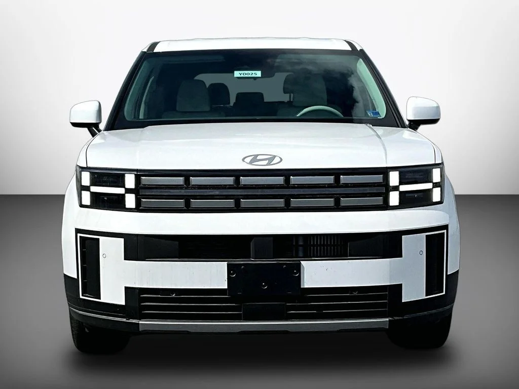 New 2026 White Hyundai SE image 14