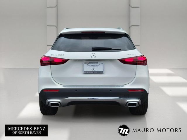 New 2026 White Mercedes-Benz GLA 250 image 4