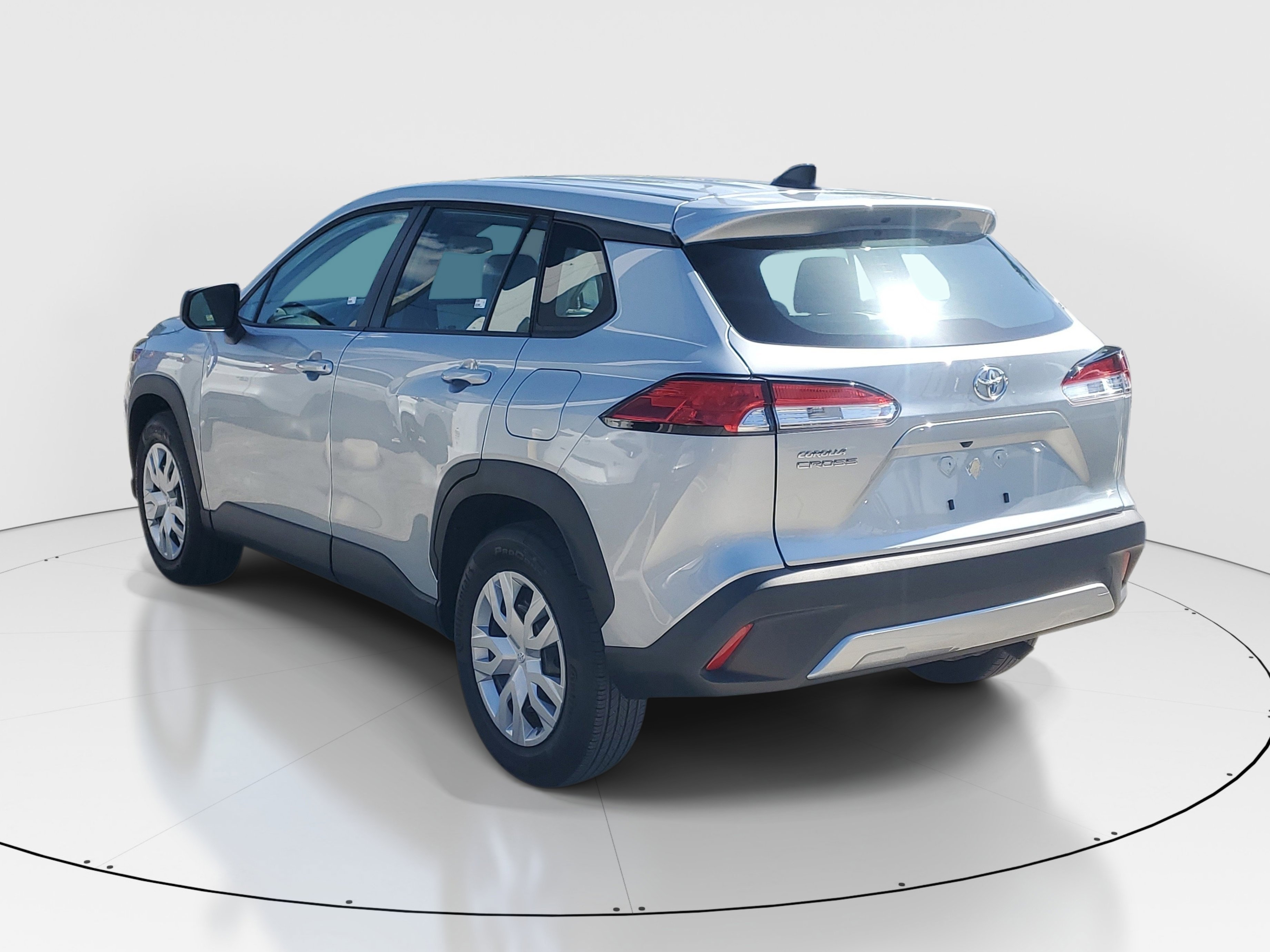 Certified Used 2024 Silver Toyota L image 5
