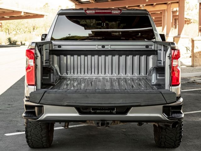 Used 2021 Satin Steel Metallic Chevrolet Custom image 32