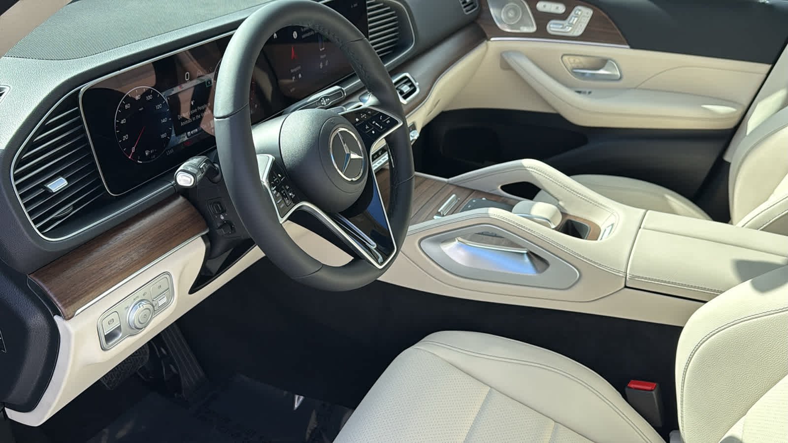 New 2026 Obsidian Black Metallic Mercedes-Benz GLE 450 image 30