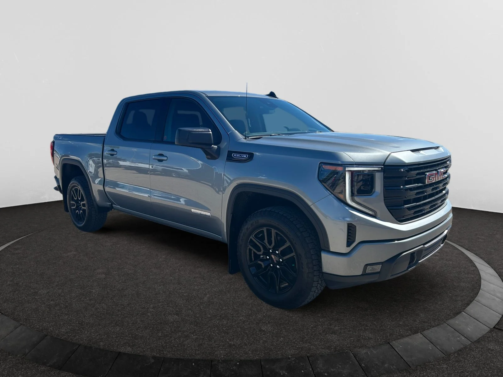 New 2026 Sterling Metallic GMC Elevation image 7