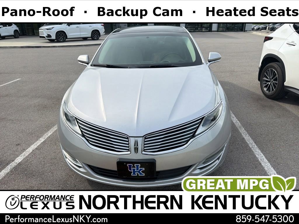 2016 Lincoln MKZ Front Wheel Drive's photo
