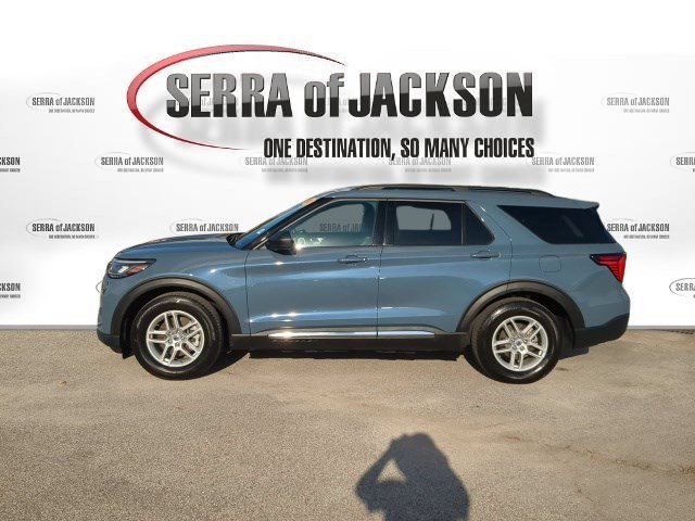 Used 2025  Ford Active image 6