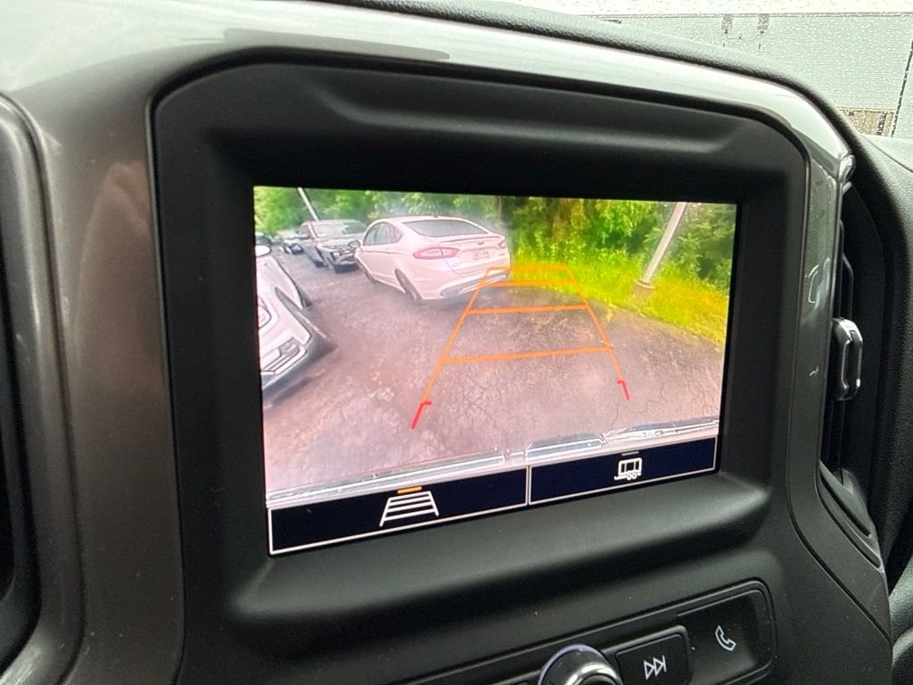 Used 2023 White GMC Pro image 31