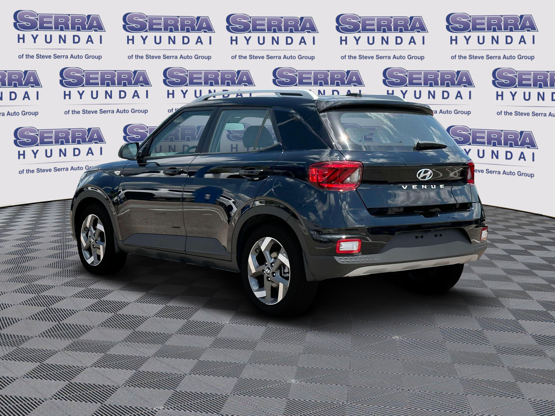 2025 Hyundai Venue SEL - Photo 22