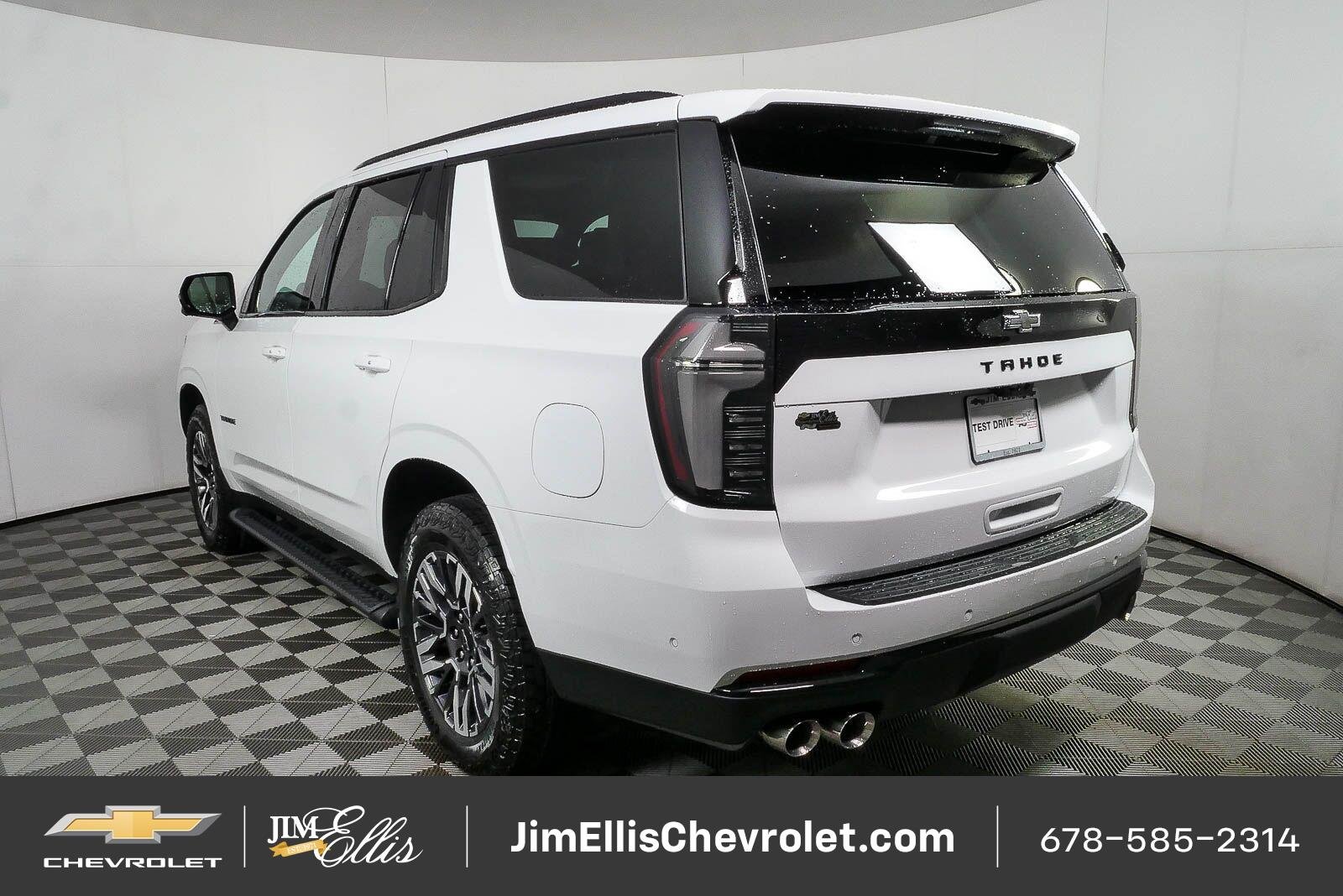 New 2026 Summit White Chevrolet Z71 image 31