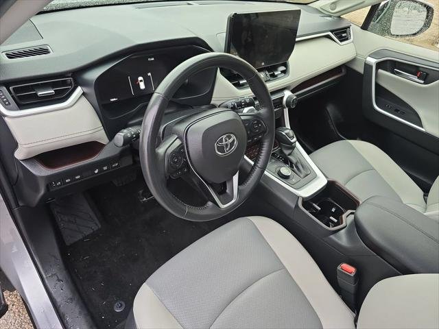 Certified Used 2023 SILVER SKY METALLIC Toyota  image 16