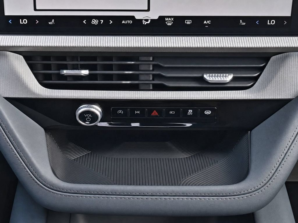 New 2026 Space White Metallic Ford Active image 10