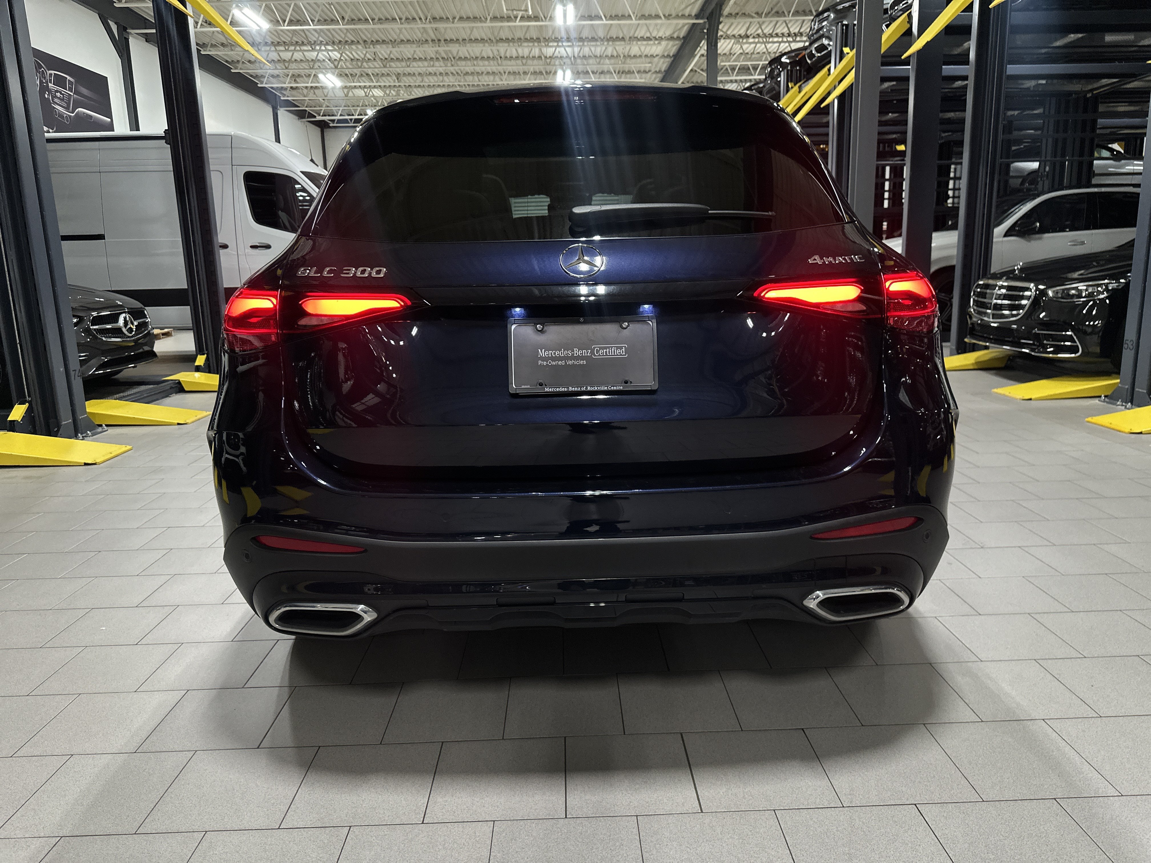 Certified Used 2023 Nautical Blue Metallic Mercedes-Benz GLC 300 image 4